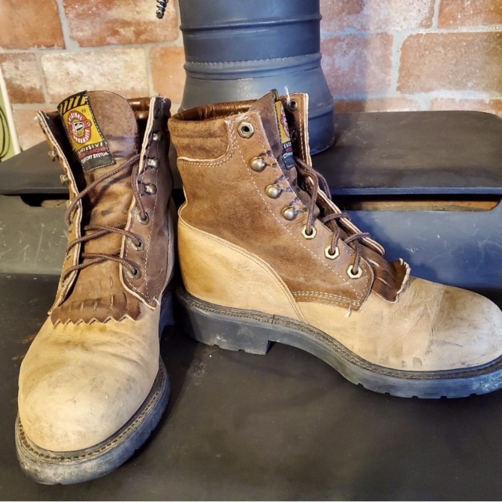 Justin | 8” two tone work boots |  size 7.5 C